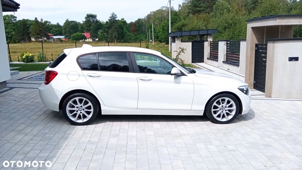 BMW Seria 1 114i - 11