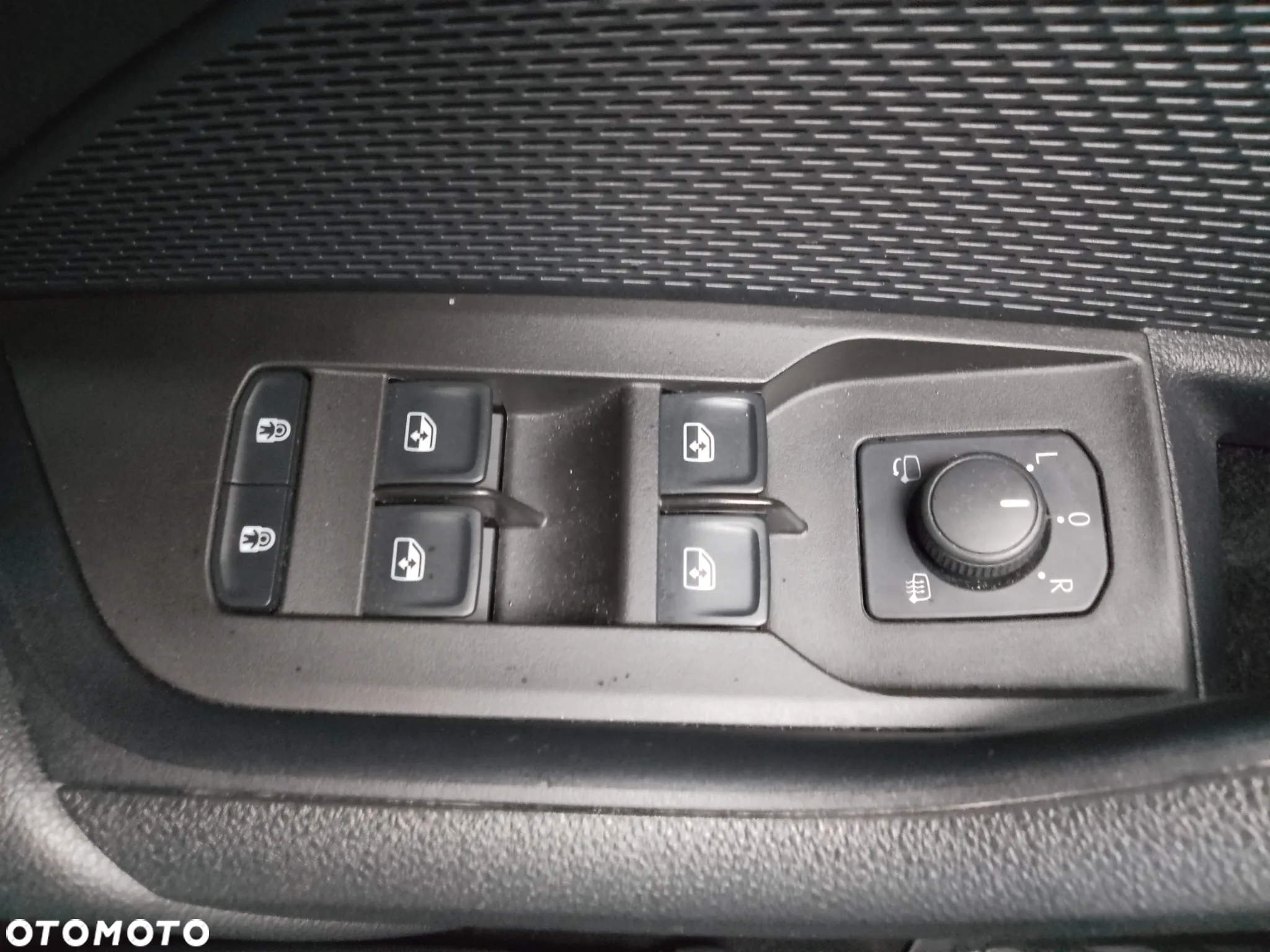 Skoda Octavia 1.5 TSI ACT Style DSG - 24