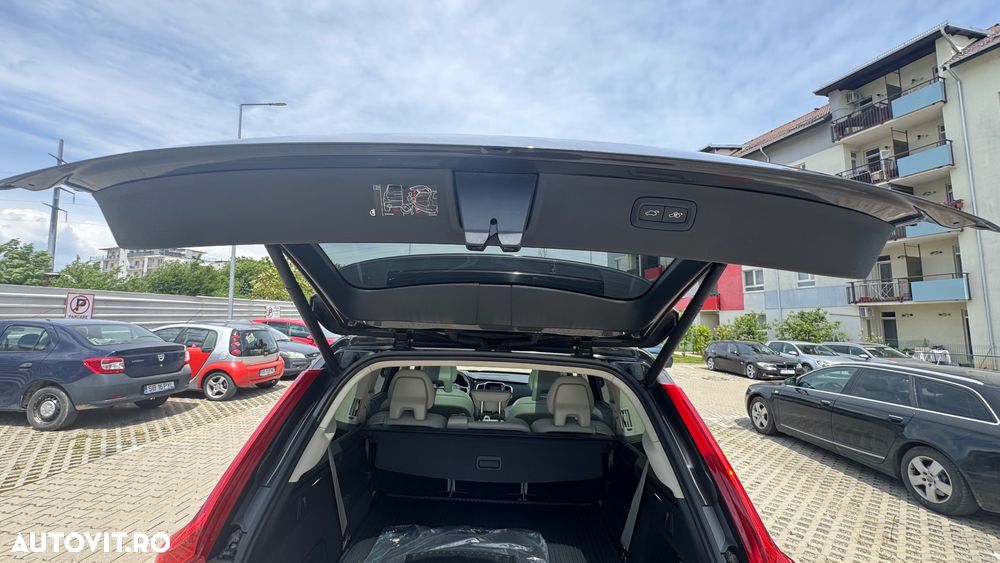 Volvo XC 90 - 10