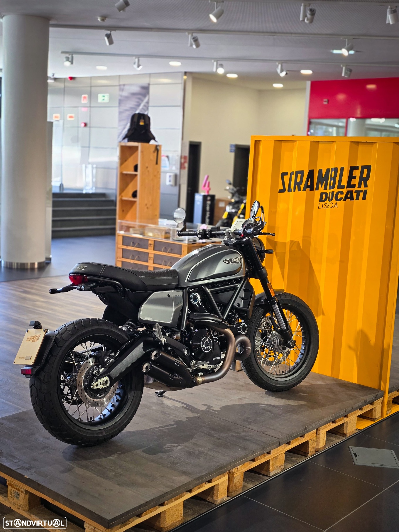 Ducati Scrambler Nigthshift - 3