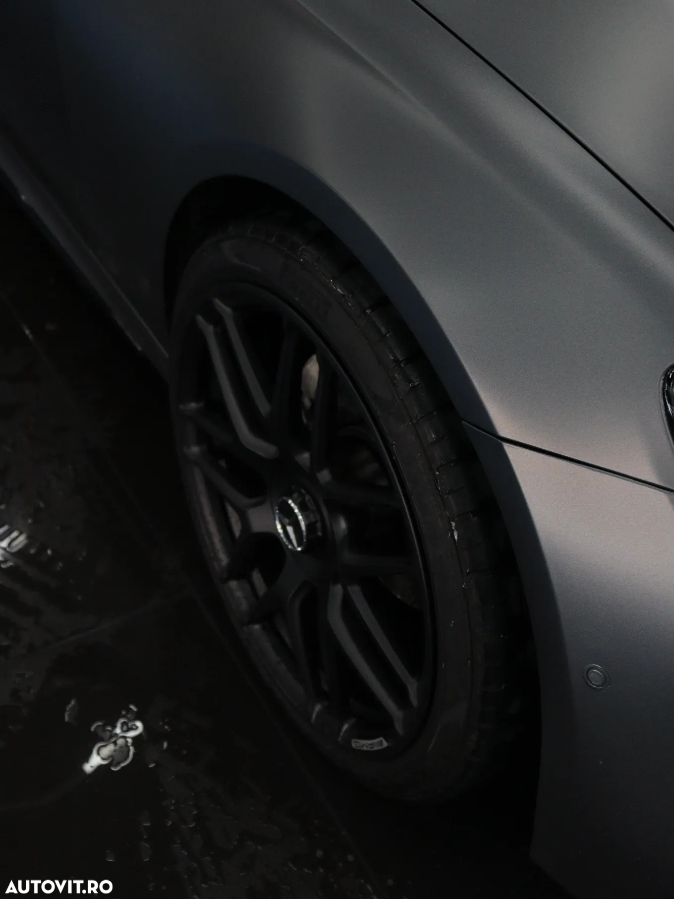 Mercedes-Benz E 220 d T 9G-TRONIC Avantgarde - 8