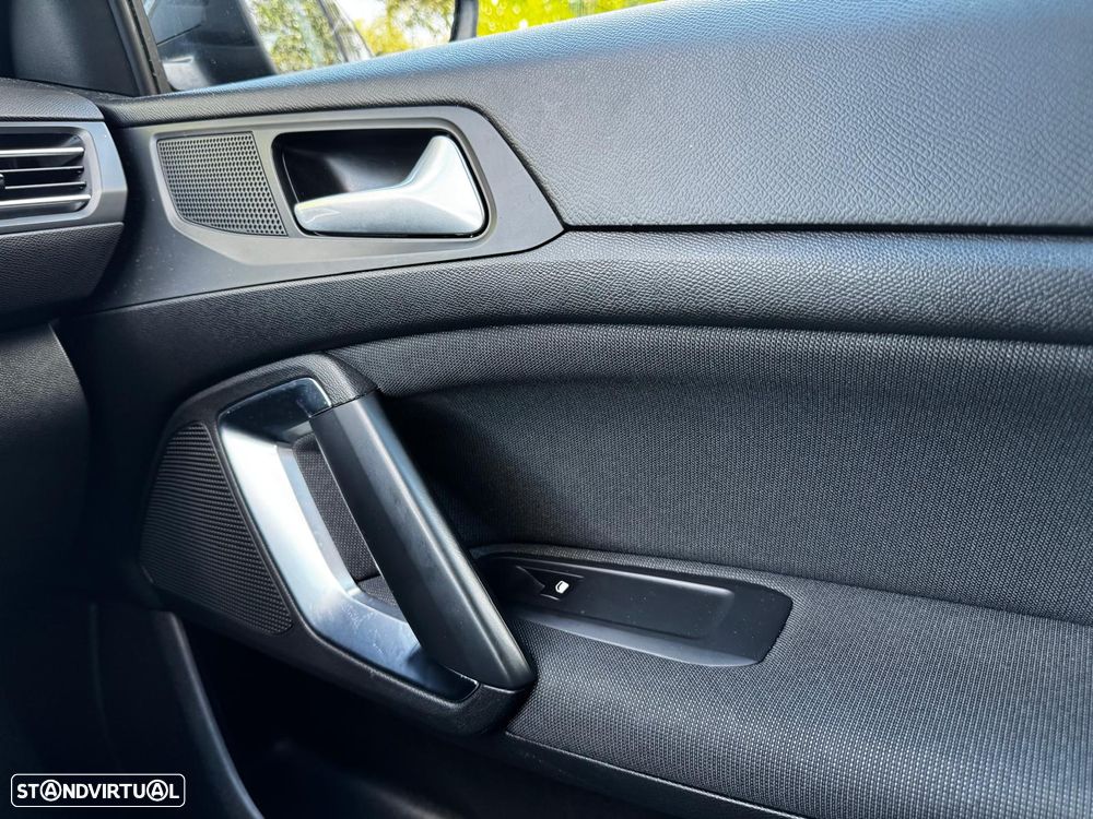 Peugeot 308 1.5 BlueHDi Allure - 35