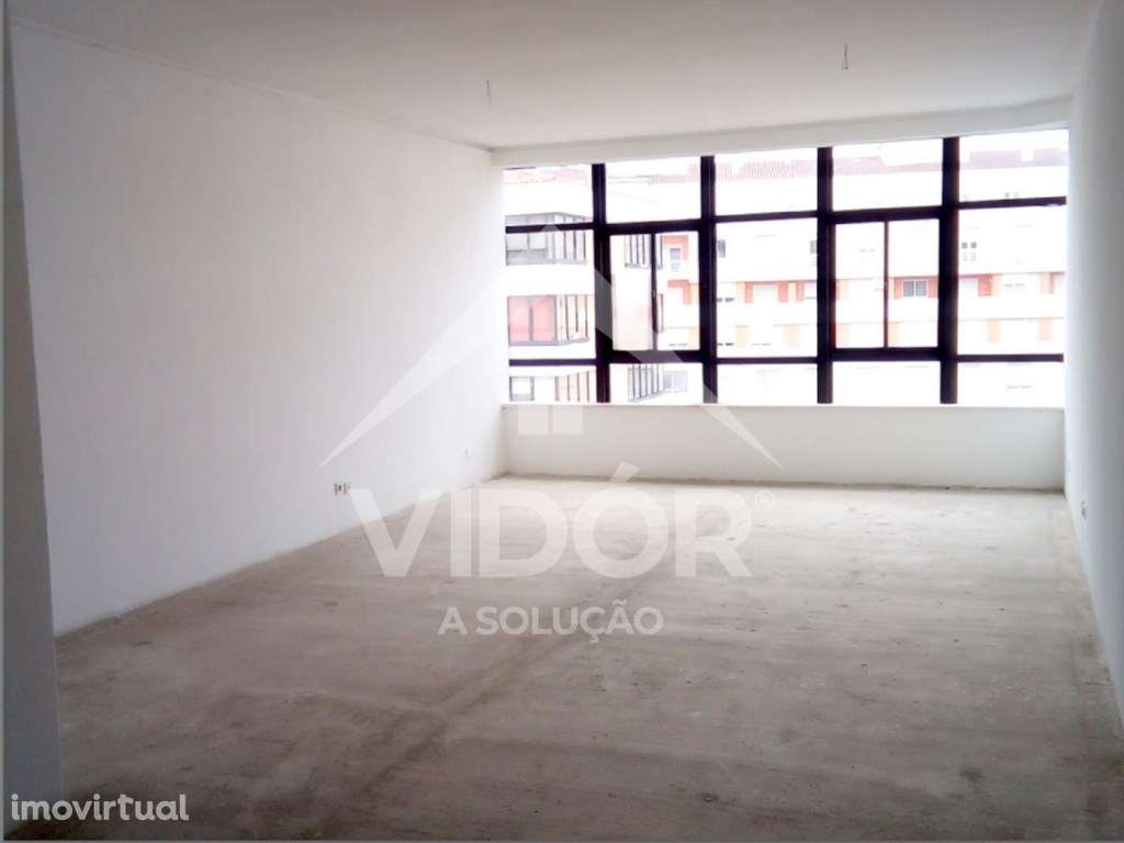 Escritório 50 m² na Praça do Município - Águeda - Grande imagem: 2/9