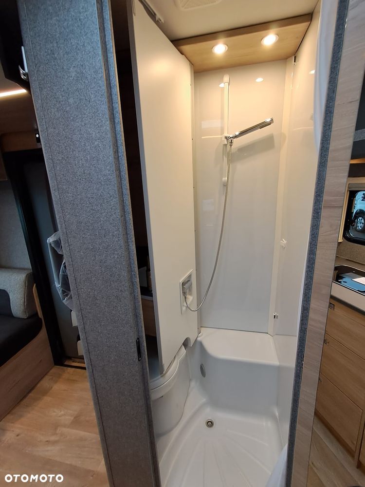 Dethleffs JUST GO 699cm Długości AUTOMAT 165PS Mega Doposażony Markiza TV Smart Bagażnik Stopień FV23% - 34