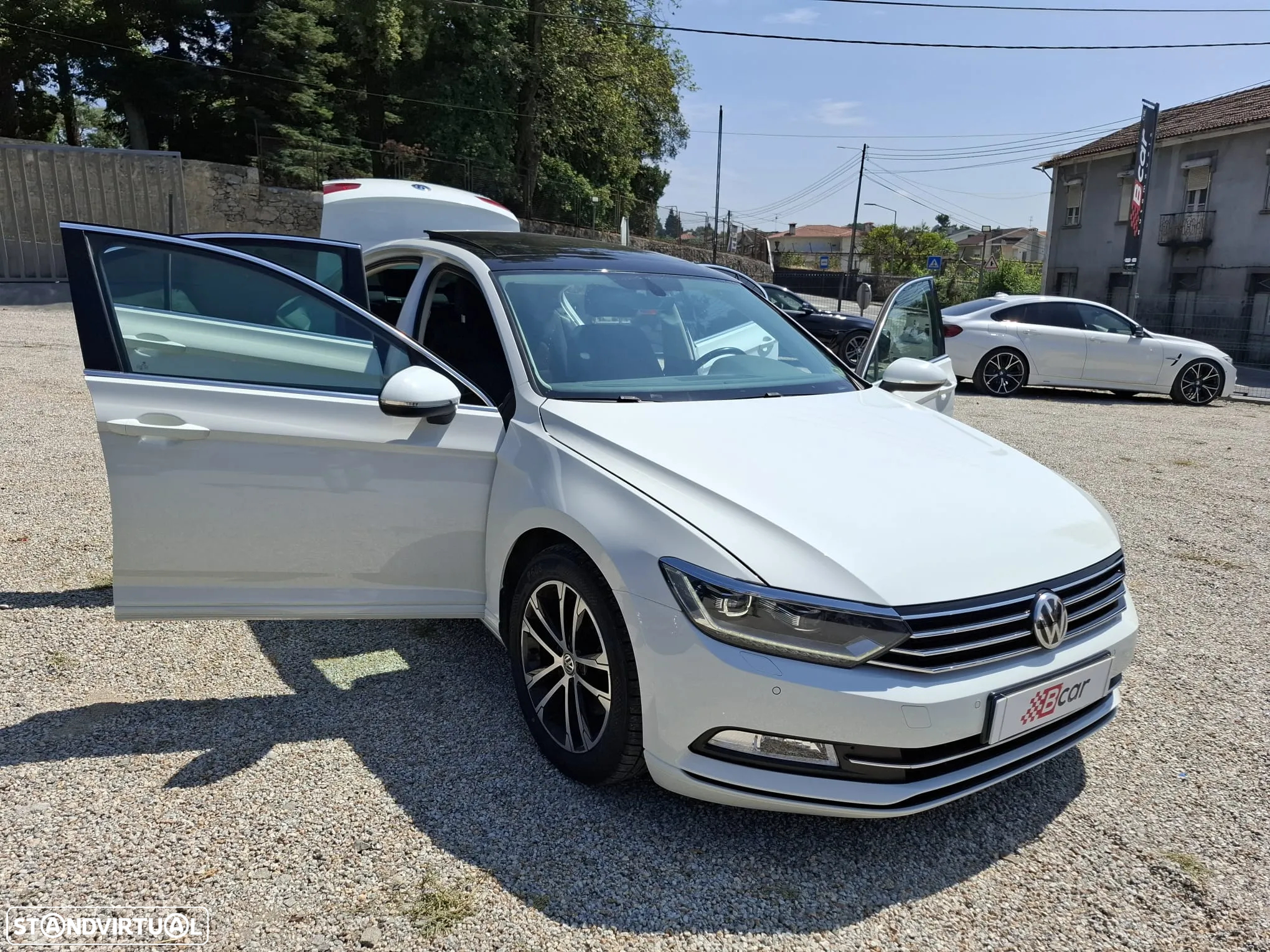 VW Passat 1.6 TDI Trendline - 16
