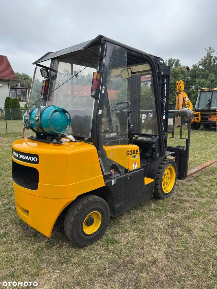 Daewoo G30E-3 - 4
