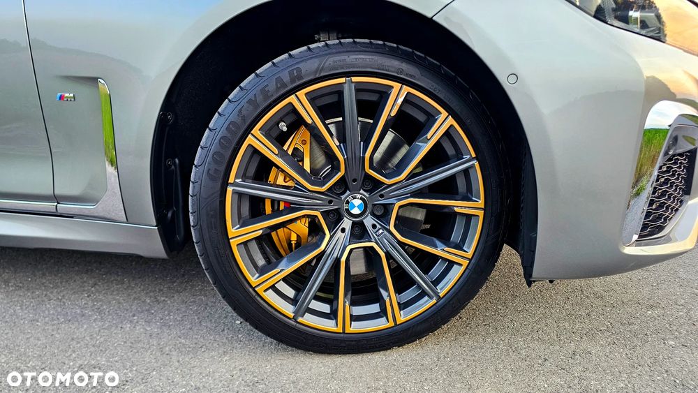 BMW Seria 7 745Le xDrive sport - 25