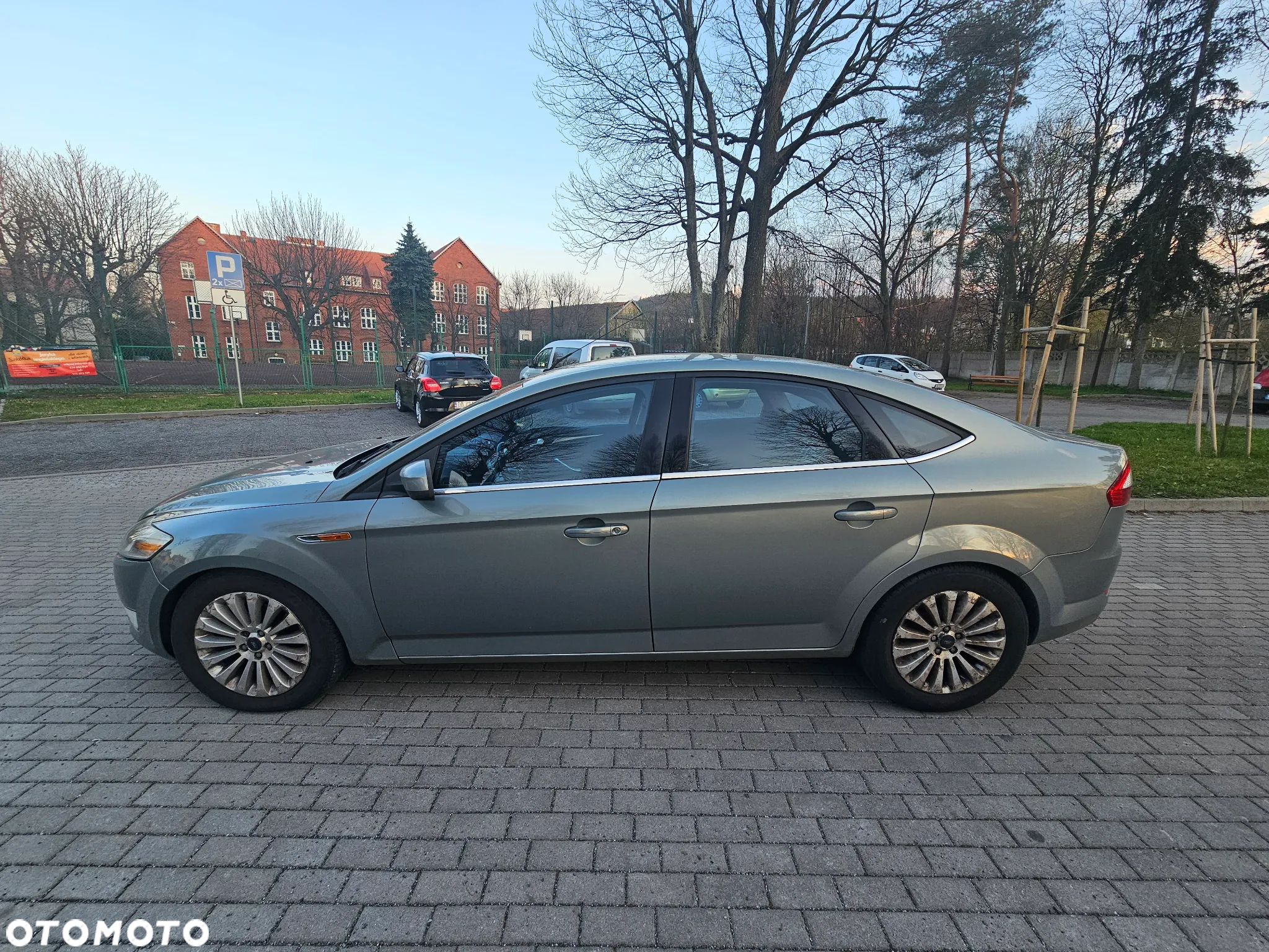 Ford Mondeo 1.8 TDCi Titanium - 10