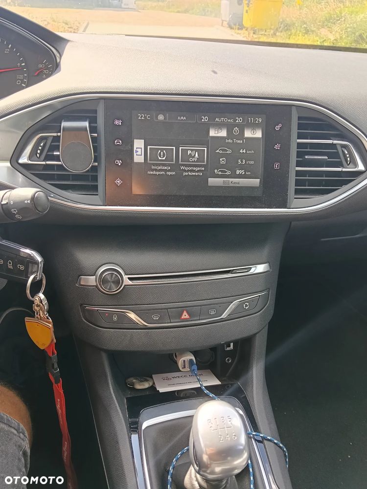 Peugeot 308 BlueHDi FAP 120 Stop&Start Winter Edition - 15