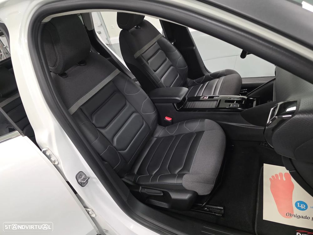 Citroën e-C4 50 kWh Shine Pack - 36