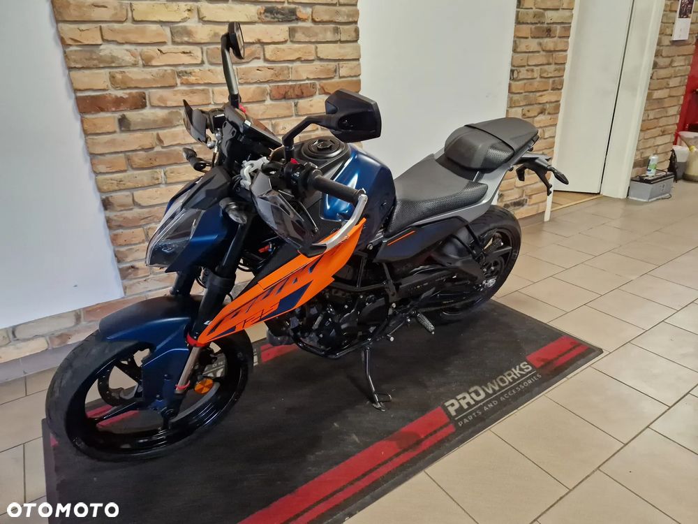 KTM Duke 125 - 10
