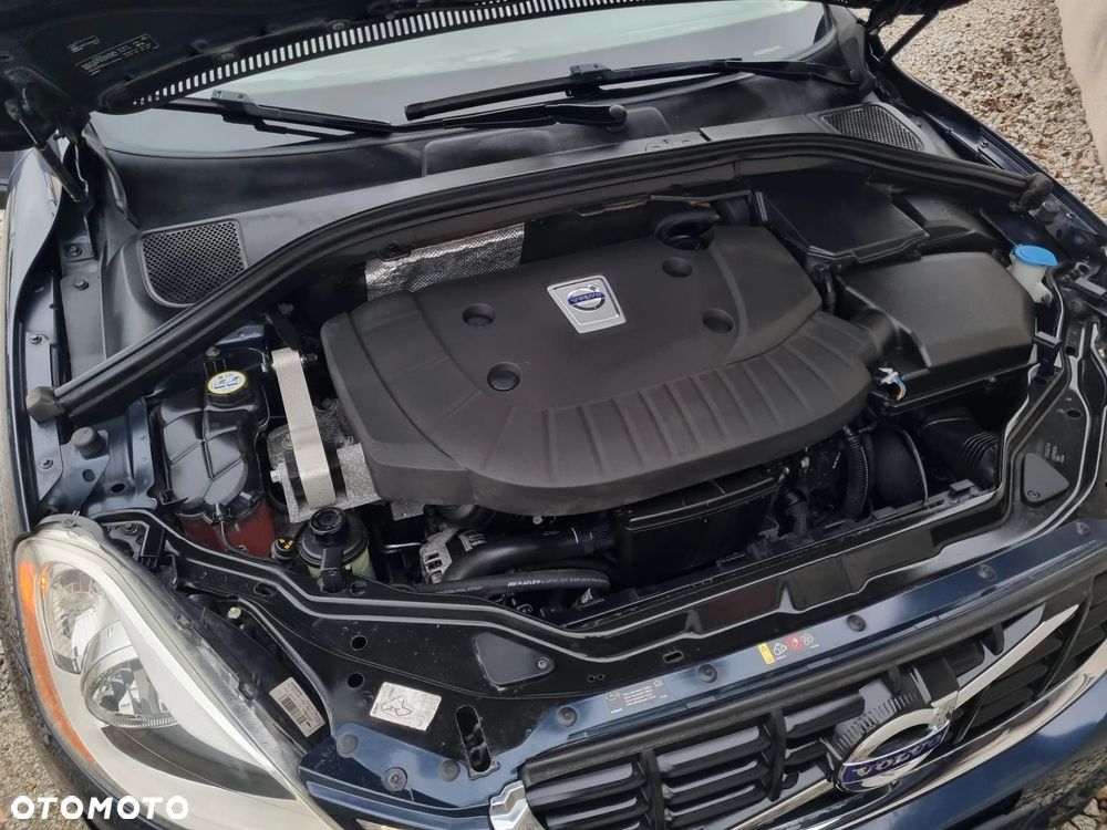 Volvo XC 60 D3 Momentum - 12