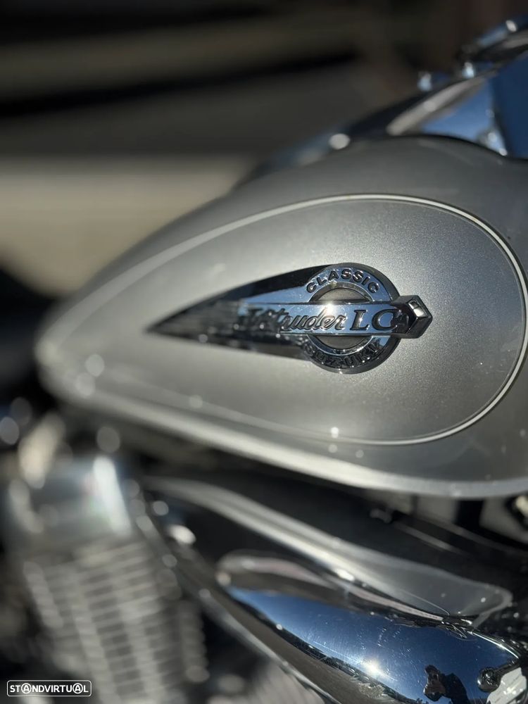 Suzuki VL Intruder - 7