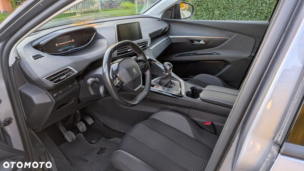 Peugeot 3008 1.5 BlueHDi Active Pack S&S - 17