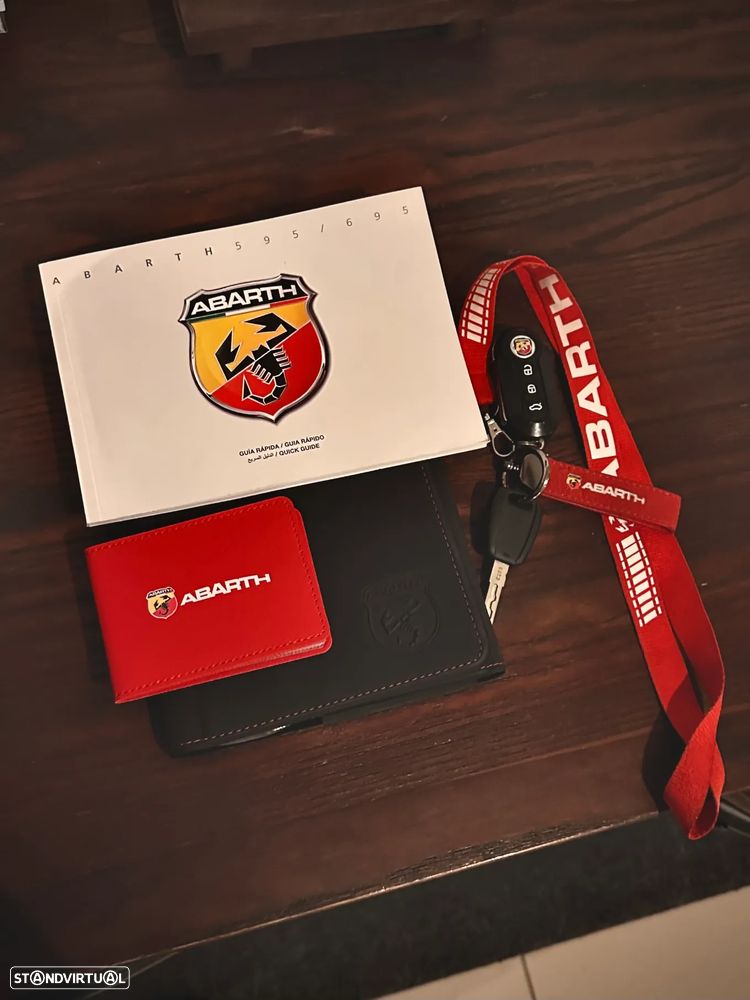 Abarth 500 1.4 T-Jet - 11