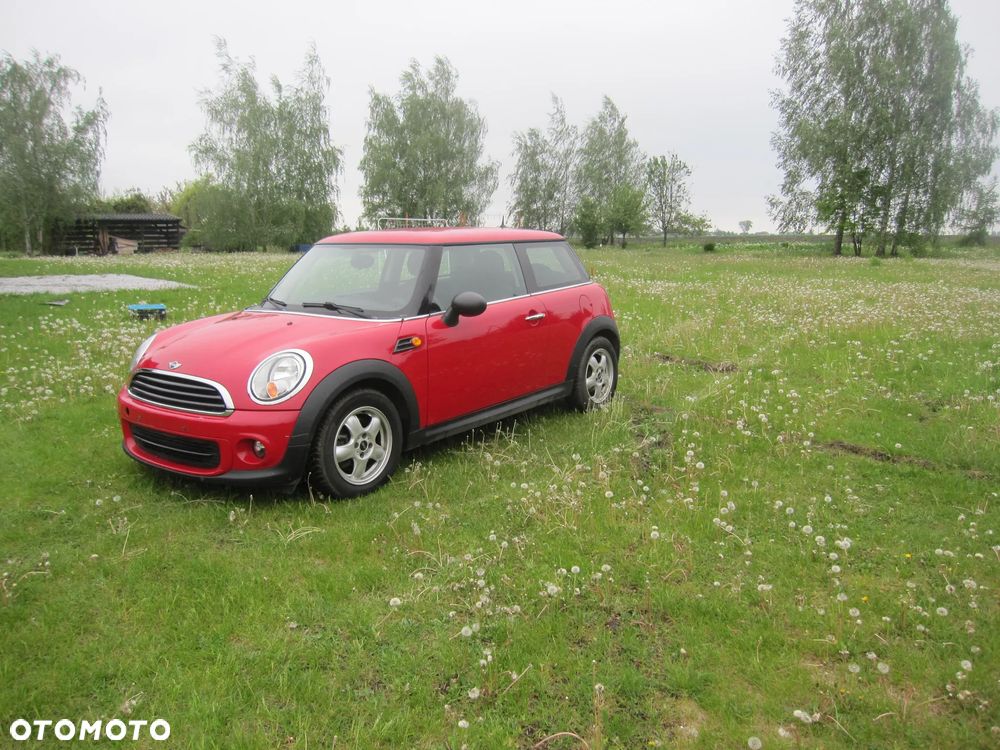 MINI Cooper 50 Mayfair - 2