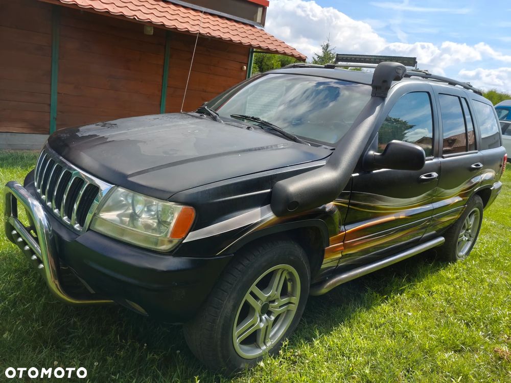 Jeep Grand Cherokee - 1
