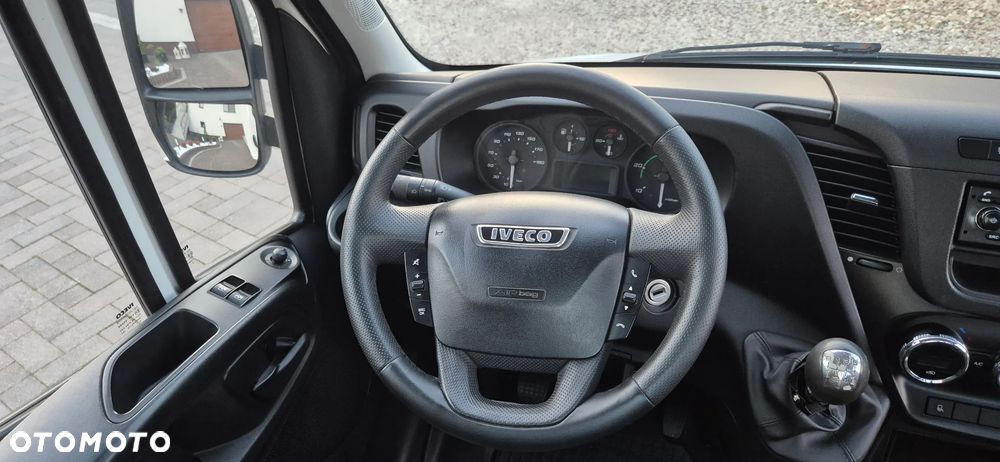 Iveco Daily - 16