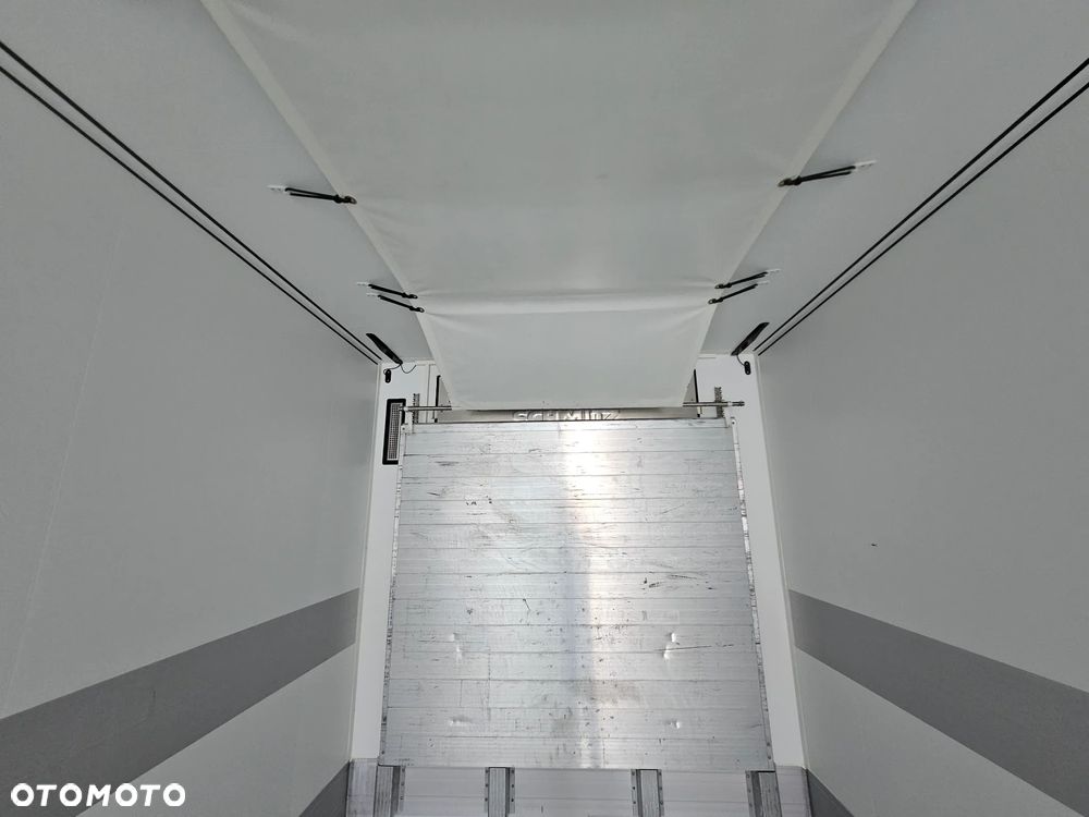 Schmitz Cargobull CHŁODNIA szer.KWIATOWA 2.50m OŚ PODN.JAK NOWA - 20