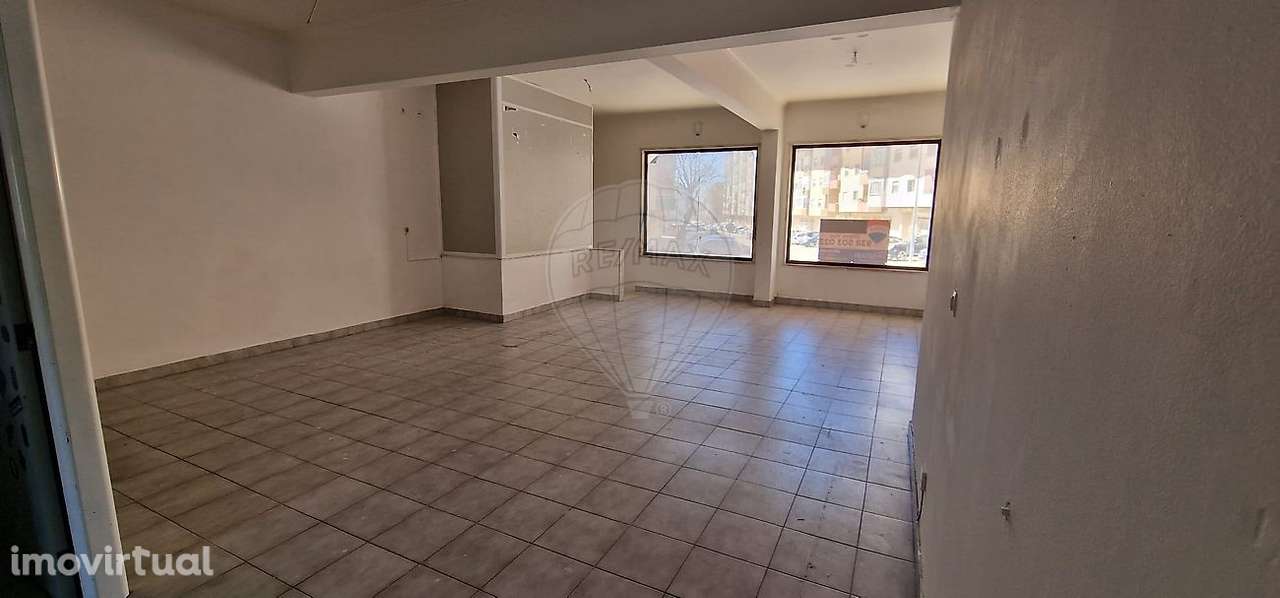 Outros - Comercial  para arrendamento - Grande imagem: 4/14