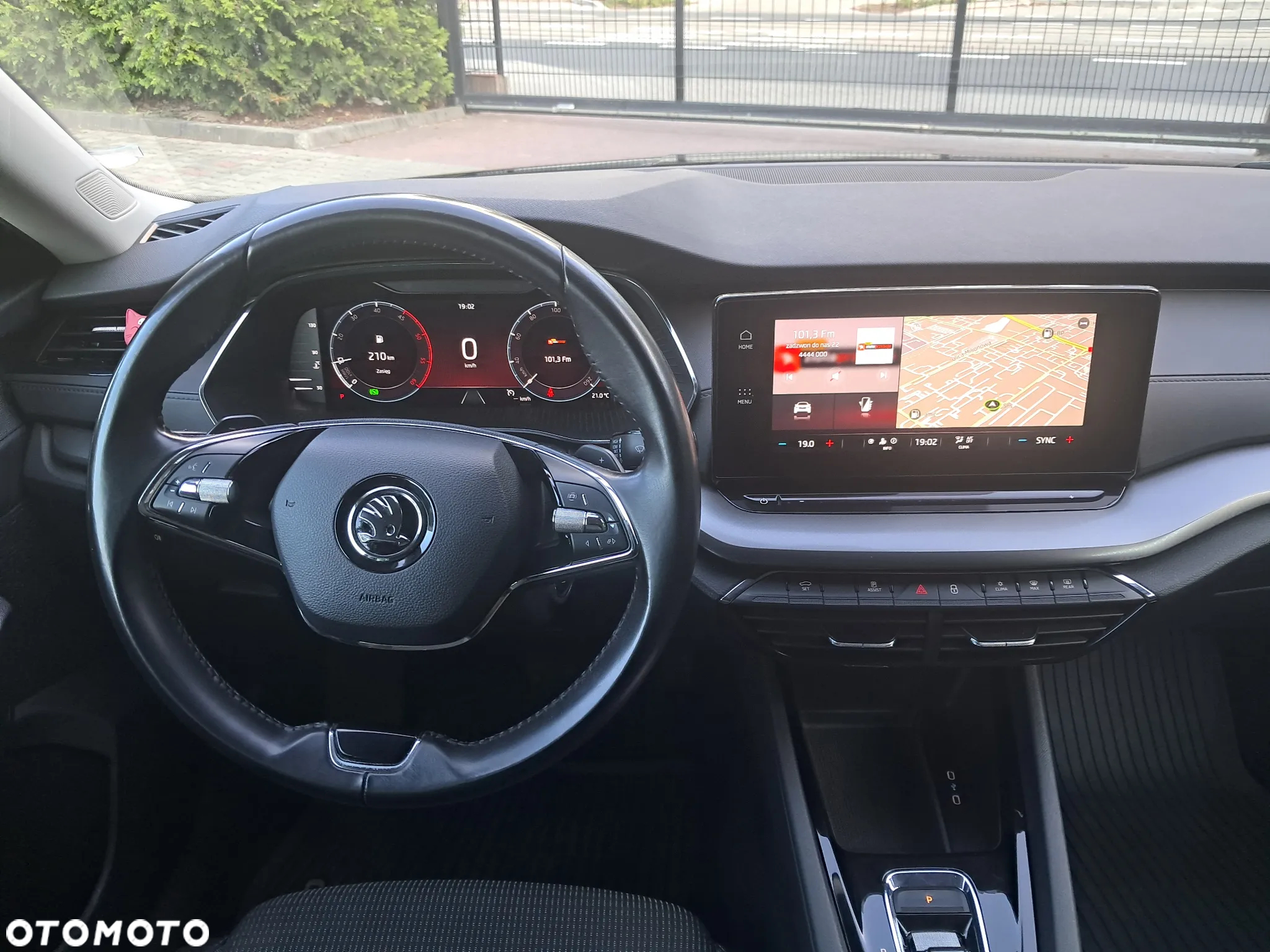 Skoda Octavia 2.0 TDI Ambition DSG - 18