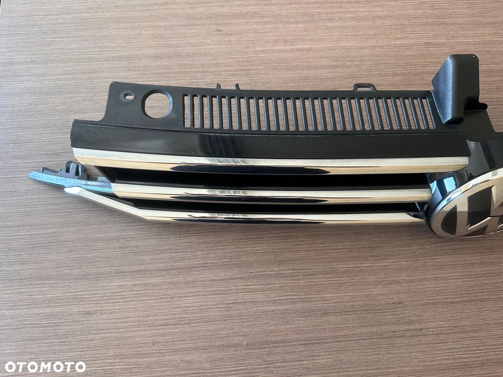 Grill Atrapa VW Touran II 2 5TA 15r- 5TA853653B 5TA853651H/J/K/L/O/P - 2
