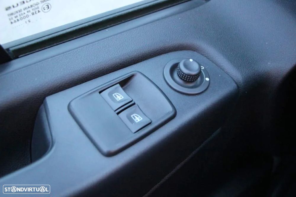 Renault Trafic 2.0 dCi Energy - 16