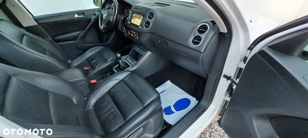 Volkswagen Tiguan 1.4 TSI BlueMotion Technology Exclusive - 27