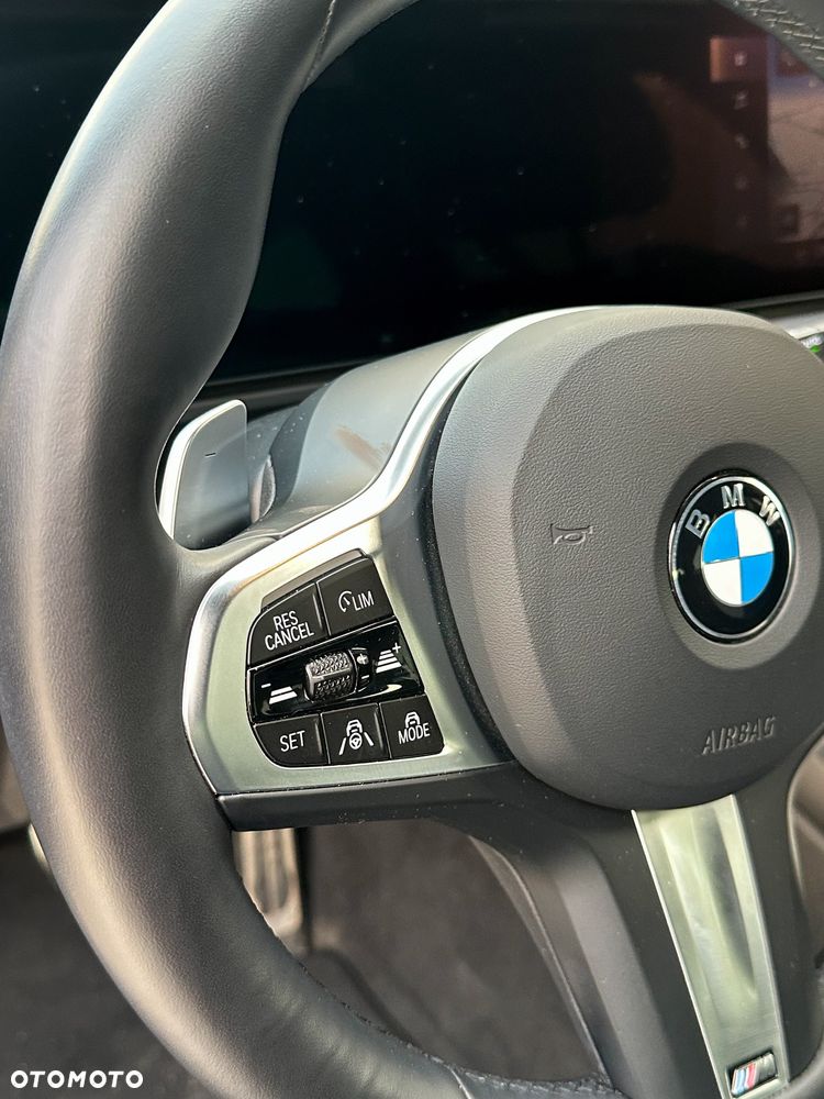 BMW Seria 3 320d xDrive M Sport - 35