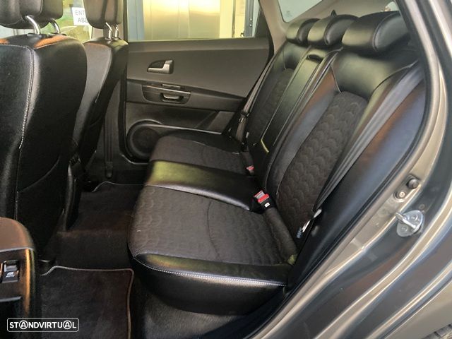 Kia Ceed SW 1.6 CRDi TX Sport - 25