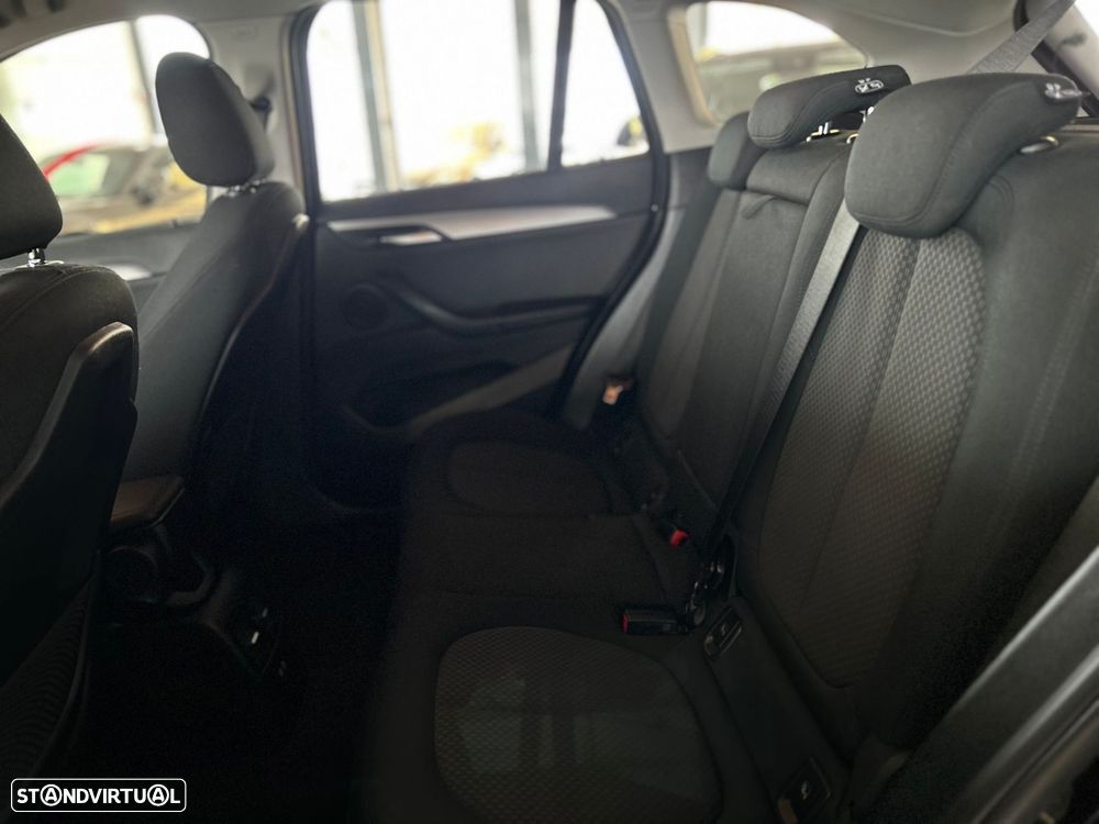 BMW X1 16 d sDrive Advantage Auto - 12