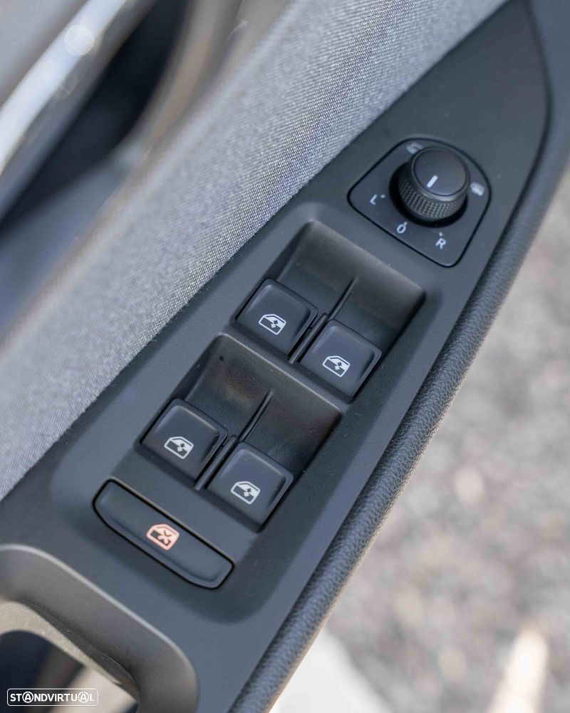 SEAT Leon 1.5 TGI Style DSG S/S - 24