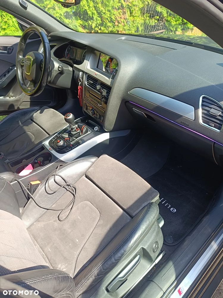 Audi A4 Avant 2.0 TDI - 11
