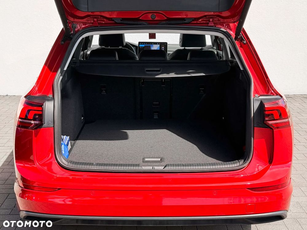 Volkswagen Golf 1.5 TSI Special Edition - 16