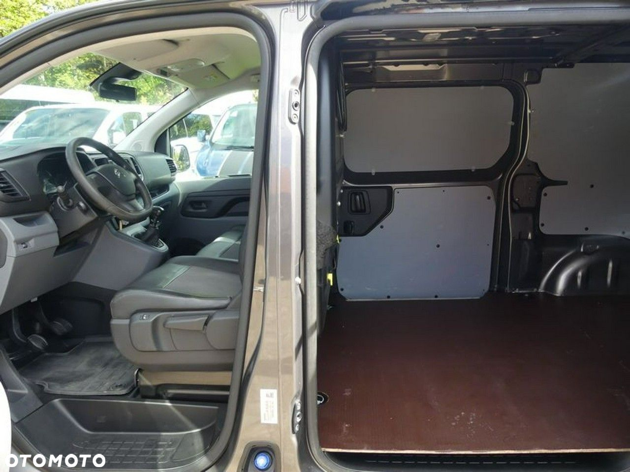 Citroën Jumpy - 8
