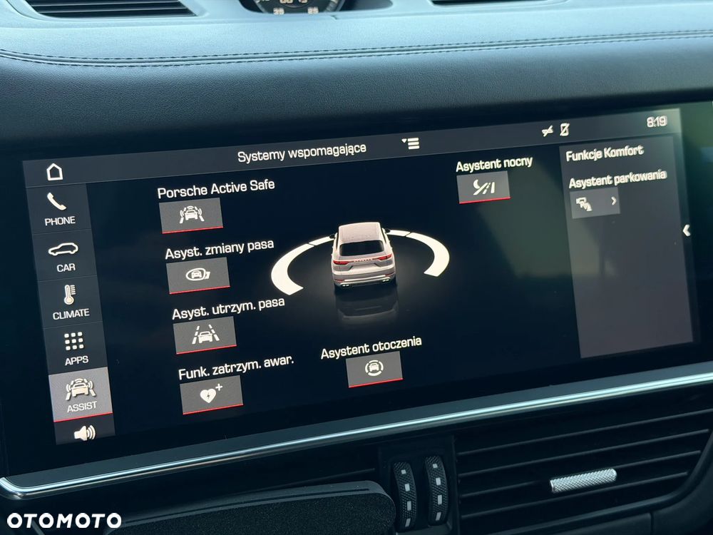 Porsche Cayenne - 26