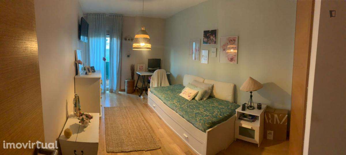 Quarto - localizado em Lisbon - Grande imagem: 3/5