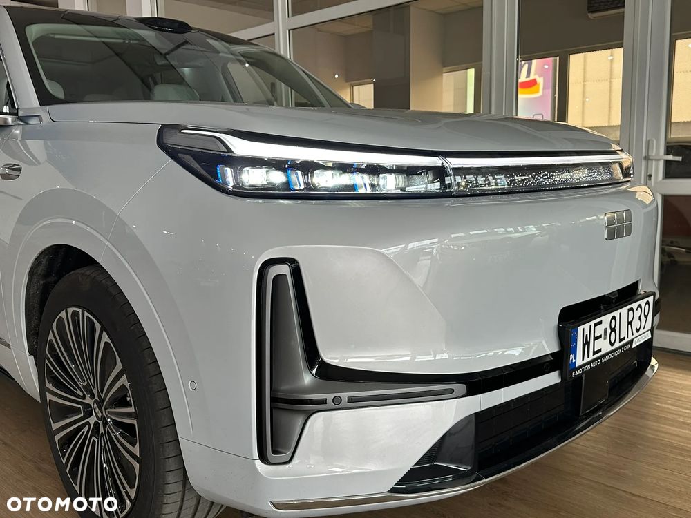 Geely M9 - 6