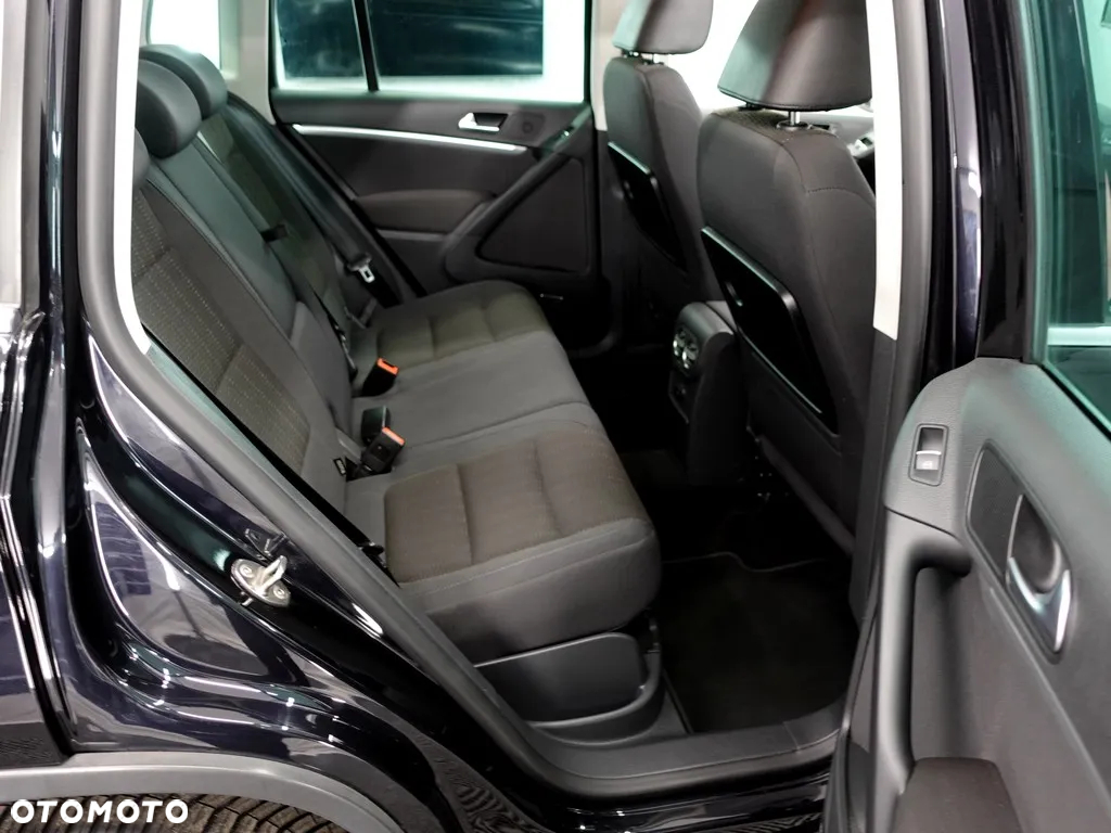 Volkswagen Tiguan 2.0 TDI 4Mot Sport&Style DSG - 9