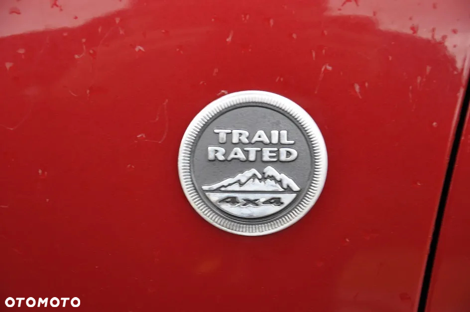 Jeep Grand Cherokee - 16