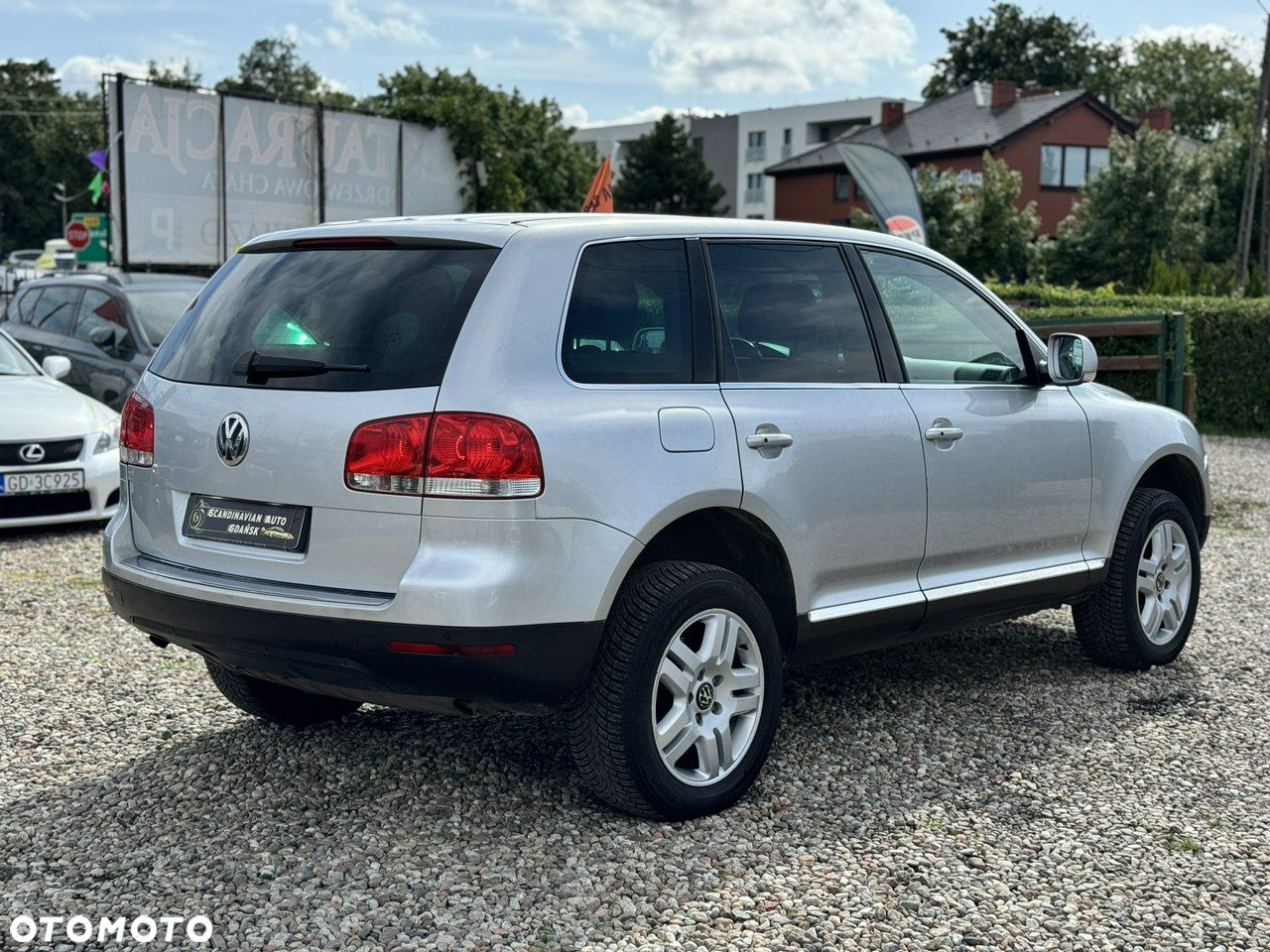 Volkswagen Touareg - 4