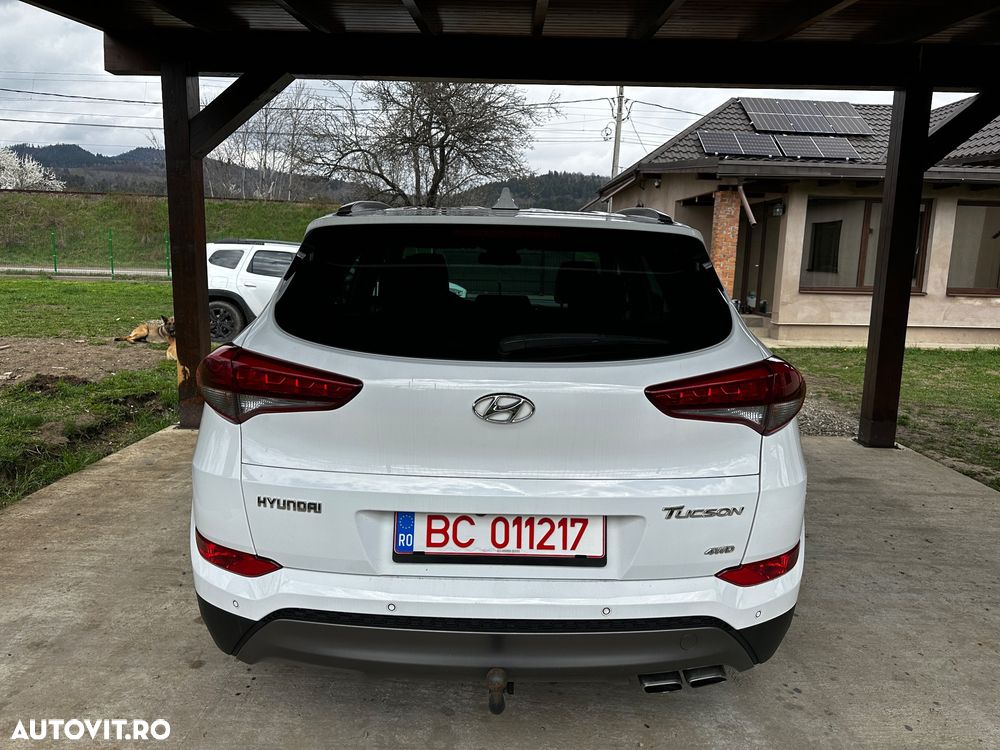 Hyundai Tucson 2.0 CRDI 4WD Intro Edition - 5