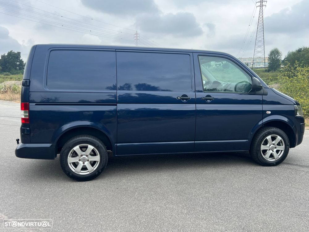 VW Transporter T5 - 3
