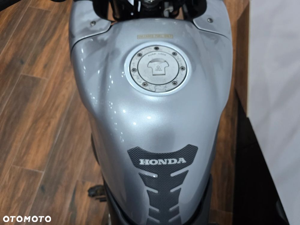 Honda CBF - 21