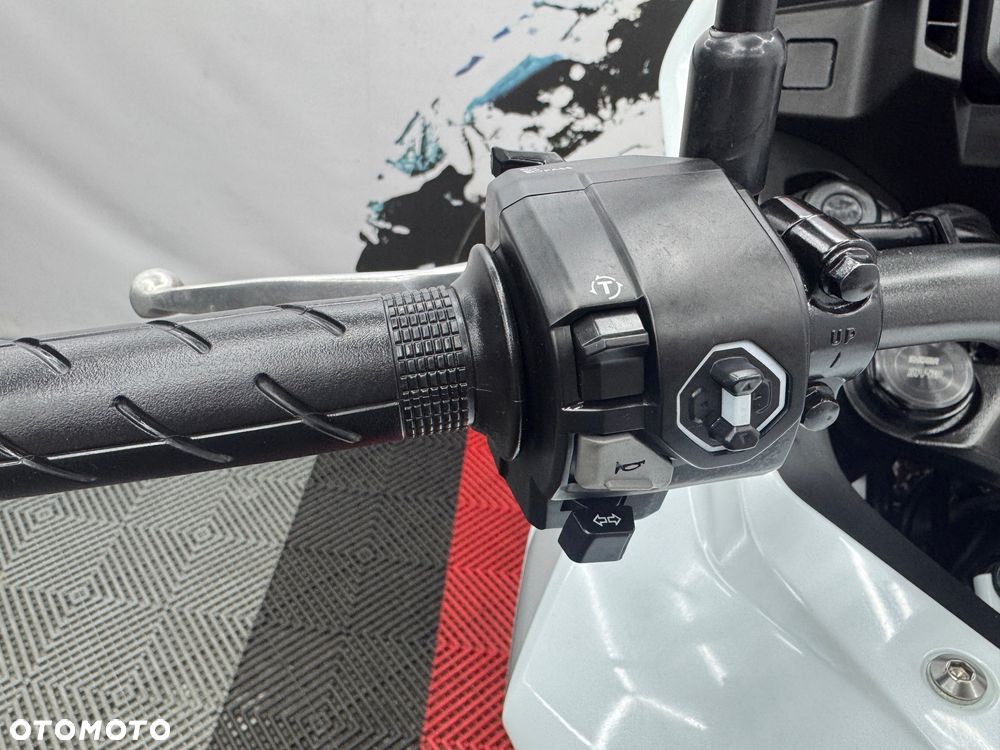 Honda NX - 22