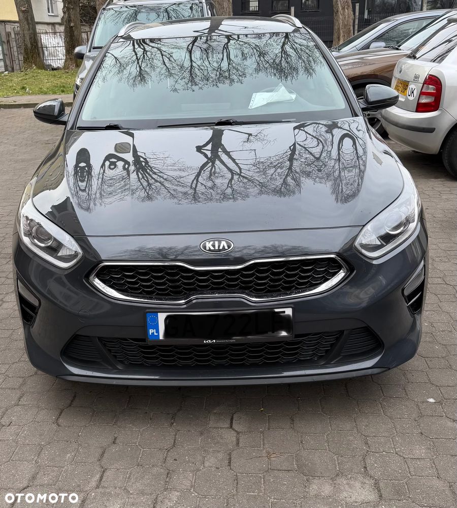 Kia Ceed - 5