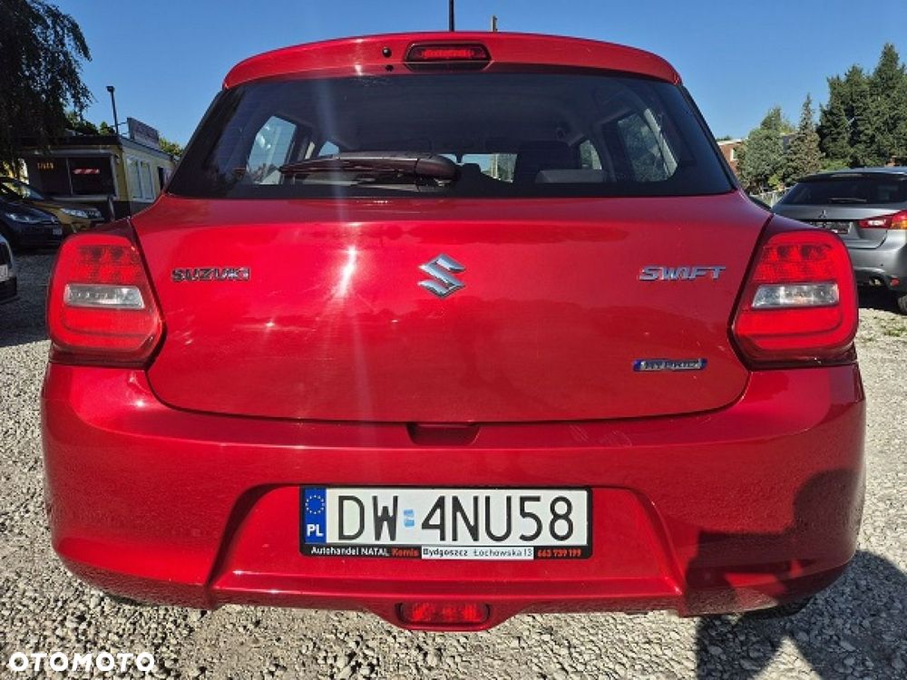 Suzuki Swift - 4
