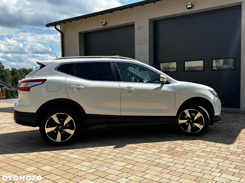 Nissan Qashqai 1.2 DIG-T N-Connecta Xtronic - 12