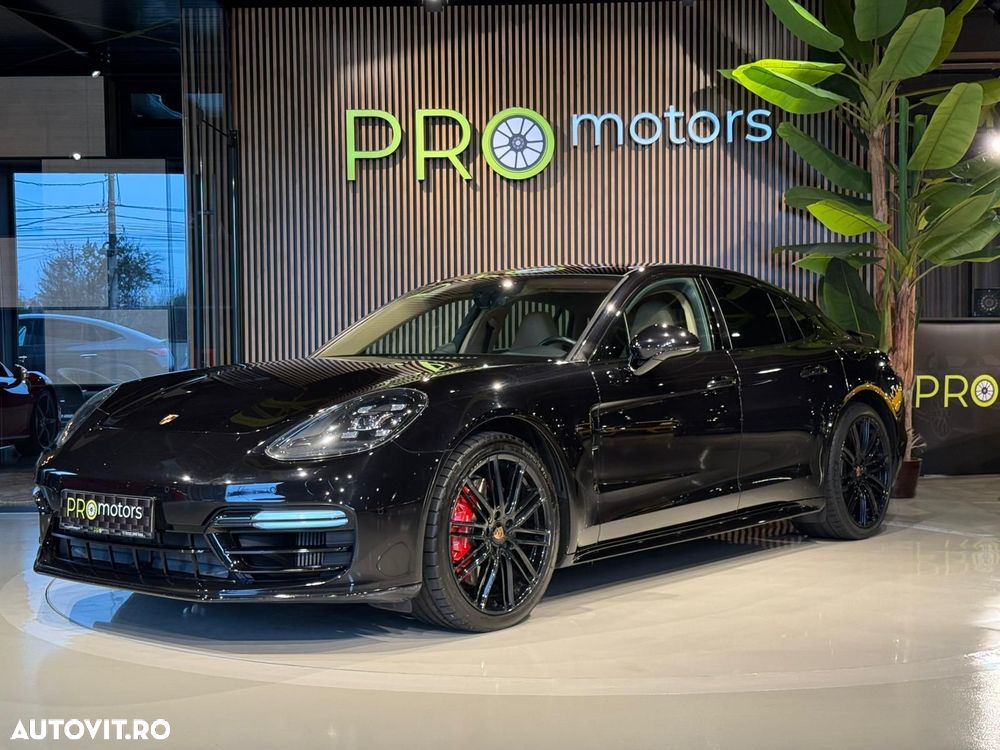 Porsche Panamera - 18