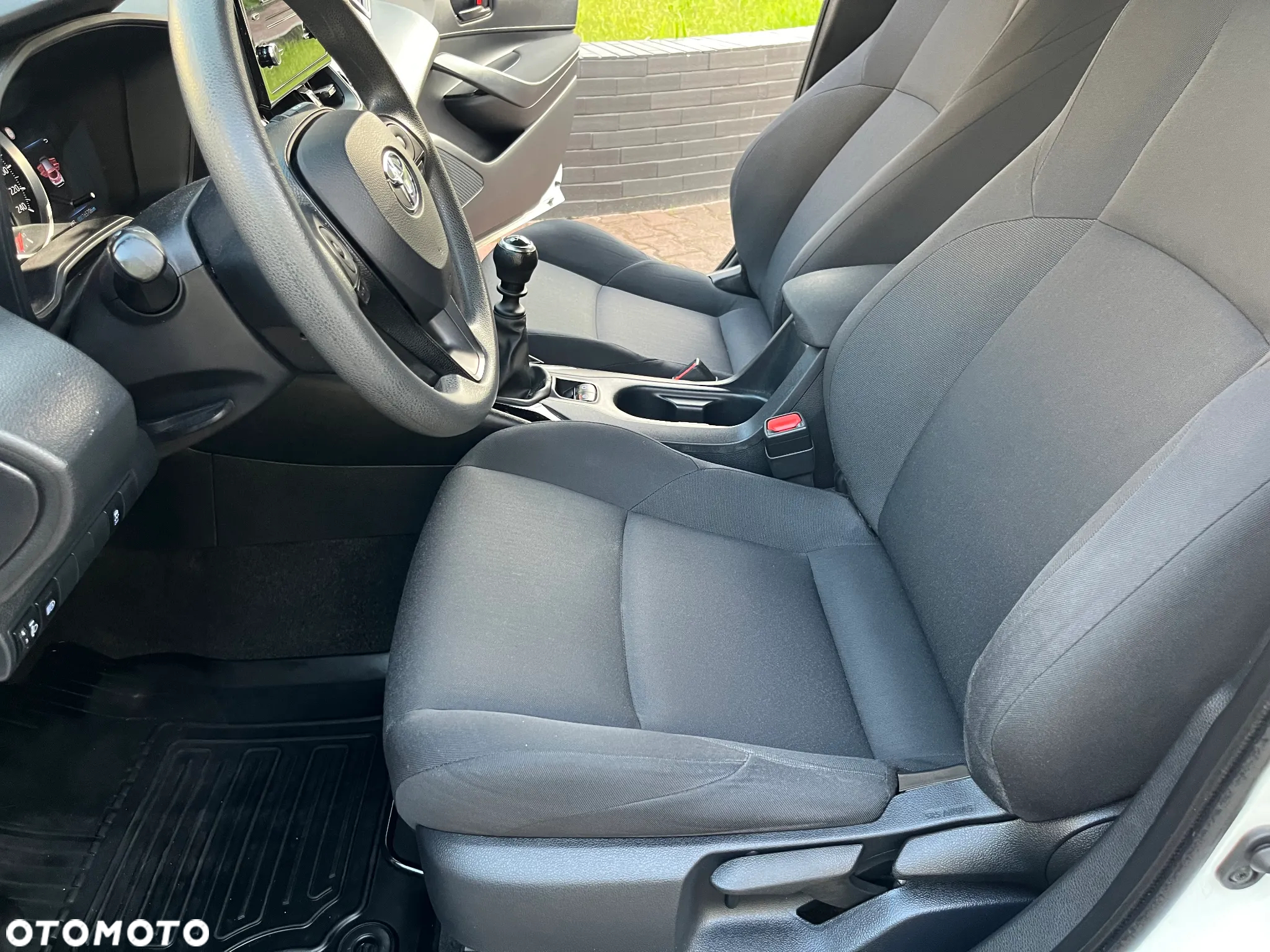 Toyota Corolla 1.2 T Active - 17